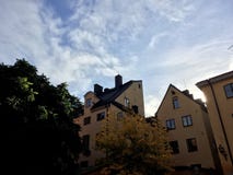 Kolorów żółtych domy w Stockholm zdjęcie stock Kolorów żółtych domy w Stockholm zdjęcie stock