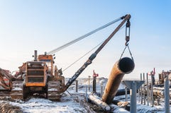 konstruktionspipelinetraktorer två arkivfoton konstruktionspipelinetraktorer två arkivfoton