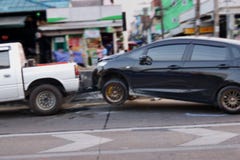 20-1-2019, krabang del lat, Tailandia, accidente borroso del choque de coche con el frente foto de archivo libre de regalías 20-1-2019, krabang del lat, Tailandia, accidente borroso del choque de coche con el frente foto de archivo libre de regalías