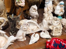 KRUJE, ALBANIEN - Juni 2018: Traditioneller Osmanemarkt in Kruja, Geburtsstadt des Nationalhelden Skanderbeg lizenzfreie stockfotografie KRUJE, ALBANIEN - Juni 2018: Traditioneller Osmanemarkt in Kruja, Geburtsstadt des Nationalhelden Skanderbeg lizenzfreie stockfotografie
