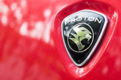KUALA LUMPUR MALAYSIA - Augusti 12, 2017: PROTON innehav Berhad fotografering för bildbyråer KUALA LUMPUR MALAYSIA - Augusti 12, 2017: PROTON innehav Berhad fotografering för bildbyråer