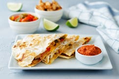 Kurczaka Dzwonkowego pieprzu quesadilla Obrazy Royalty Free Kurczaka Dzwonkowego pieprzu quesadilla Obrazy Royalty Free
