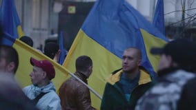 Kyiv, Ucrania 9 de abril de 2019 Los activistas y los partidarios del partido político del cuerpo nacional asisten a una reunión Kyiv, Ucrania 9 de abril de 2019 Los activistas y los partidarios del partido político del cuerpo nacional asisten a una reunión