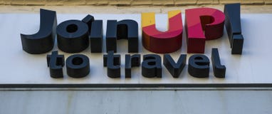 L'agence de touristes se joignent images libres de droits L'agence de touristes se joignent images libres de droits