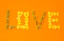 L'amour de Word a formé par des vidéos de différentes couleurs images libres de droits L'amour de Word a formé par des vidéos de différentes couleurs images libres de droits