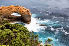 L'arco a porto Campbell National Park sulla grande strada dell'oceano immagine stock L'arco a porto Campbell National Park sulla grande strada dell'oceano immagine stock