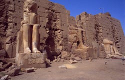 L'Egypte : DES de Tempel de patrimoine mondial de l'UNESCO Amun-re dans Karnak près de Louxor images stock L'Egypte : DES de Tempel de patrimoine mondial de l'UNESCO Amun-re dans Karnak près de Louxor images stock