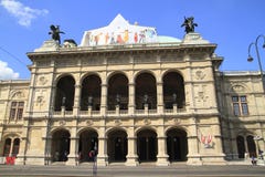 L'opera dello stato di Vienna fotografia stock libera da diritti L'opera dello stato di Vienna fotografia stock libera da diritti
