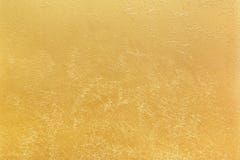 La arena ligera raya en un amarillo, fondo del oro Capa decorativa para las paredes - arena fotos de archivo La arena ligera raya en un amarillo, fondo del oro Capa decorativa para las paredes - arena fotos de archivo