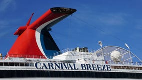 La brisa del carnaval atracó en el La Romana, República Dominicana Imágenes de archivo libres de regalías La brisa del carnaval atracó en el La Romana, República Dominicana Imágenes de archivo libres de regalías