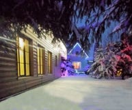 La Camera nella foresta dell'inverno, ghirlande festive luminose di colore accende l'area, neve sopra fotografie stock libere da diritti La Camera nella foresta dell'inverno, ghirlande festive luminose di colore accende l'area, neve sopra fotografie stock libere da diritti