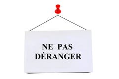 La carte a goupillé sur ce qui est écrit en français ne dérange pas illustration de vecteur La carte a goupillé sur ce qui est écrit en français ne dérange pas illustration de vecteur