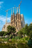 La catedral del La Sagrada Familia del arquitecto Antonio Gau fotografía de archivo libre de regalías La catedral del La Sagrada Familia del arquitecto Antonio Gau fotografía de archivo libre de regalías