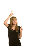 La donna abbastanza giovane ha una buona idea fotografia stock La donna abbastanza giovane ha una buona idea fotografia stock
