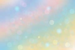 La morbidezza astratta ha colorato la pendenza dell'arcobaleno con le luci del bokeh delle bolle royalty illustrazione gratis La morbidezza astratta ha colorato la pendenza dell'arcobaleno con le luci del bokeh delle bolle royalty illustrazione gratis