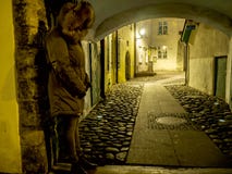 La via della pietra del ciottolo fotografie stock libere da diritti La via della pietra del ciottolo fotografie stock libere da diritti