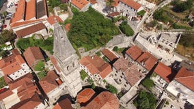 La vieille ville de Perast sur le rivage de la baie de Kotor, Monténégro Th clips vidéos La vieille ville de Perast sur le rivage de la baie de Kotor, Monténégro Th clips vidéos