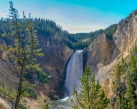Lagere Dalingen van het Nationale Park van Yellowstone stock foto Lagere Dalingen van het Nationale Park van Yellowstone stock foto