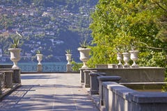 Lago Maggiore o Lago Verbano foto de archivo libre de regalías Lago Maggiore o Lago Verbano foto de archivo libre de regalías