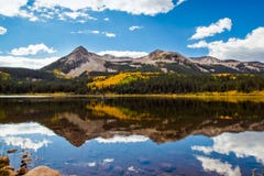 Lago mountain imagens de stock royalty free Lago mountain imagens de stock royalty free