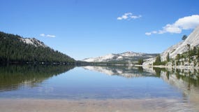 Lago Yosemite fotografia stock libera da diritti Lago Yosemite fotografia stock libera da diritti