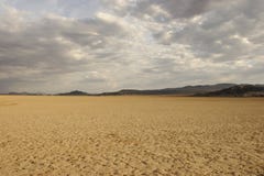 Lakebed sec Lakebed sec
