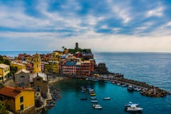 Landschap van Vernazza Cinque Terre Italy royalty-vrije stock foto's Landschap van Vernazza Cinque Terre Italy royalty-vrije stock foto's