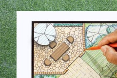Landskapsarkitektdesignuteplats i trädgårds- plan Fotografering för Bildbyråer Landskapsarkitektdesignuteplats i trädgårds- plan Fotografering för Bildbyråer