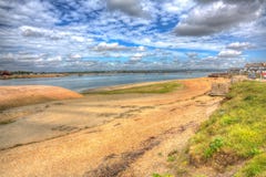 Langstone hamnHayling ö nära den Portsmouth sydkusten av England UK i färgglad hdr fotografering för bildbyråer Langstone hamnHayling ö nära den Portsmouth sydkusten av England UK i färgglad hdr fotografering för bildbyråer