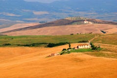 lantgård tuscany Royaltyfri Fotografi lantgård tuscany Royaltyfri Fotografi