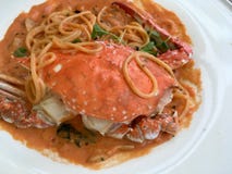 Las reuniones coreanas del cangrejo italien el cusine, un fuego artificial para el gusto imágenes de archivo libres de regalías Las reuniones coreanas del cangrejo italien el cusine, un fuego artificial para el gusto imágenes de archivo libres de regalías