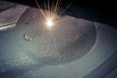 Laser som sintrar maskinen för metall printingmetall för skrivare 3D arkivbild Laser som sintrar maskinen för metall printingmetall för skrivare 3D arkivbild