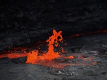 Lava binnen Erta-Aalvulkaan, Ethiopië stock foto Lava binnen Erta-Aalvulkaan, Ethiopië stock foto