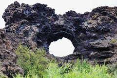 Lawowy okno przy dimmuborgir myvatn terenem Iceland zdjęcie royalty free Lawowy okno przy dimmuborgir myvatn terenem Iceland zdjęcie royalty free