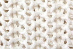 Le chandail blanc a tricoté haut proche de texture image libre de droits Le chandail blanc a tricoté haut proche de texture image libre de droits