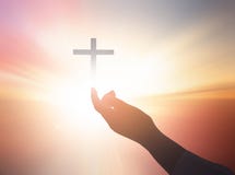 Le culte de croyants et commémorent le concept de Pâques : groupe de Dieu adorant de personnes de silhouettes sur le fond de ciel illustration libre de droits Le culte de croyants et commémorent le concept de Pâques : groupe de Dieu adorant de personnes de silhouettes sur le fond de ciel illustration libre de droits