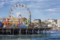 Le parc d'attractions sur Santa Monica Pier, Los Angeles la Californie image stock Le parc d'attractions sur Santa Monica Pier, Los Angeles la Californie image stock