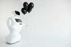 Le Robot Felicite Les Vacances Anniversaire Ballons De Prises Dans Des Ses Mains Joyeux Anniversaire Systeme Cybernetique Aujour Photo Stock Image Du Mains Cybernetique Le Robot Felicite Les Vacances Anniversaire Ballons De Prises Dans Des Ses Mains Joyeux Anniversaire Systeme Cybernetique Aujour Photo Stock Image Du Mains Cybernetique
