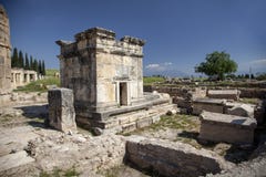 Le rovine della citt? antica di Hierapolis in Turchia immagini stock libere da diritti Le rovine della citt? antica di Hierapolis in Turchia immagini stock libere da diritti