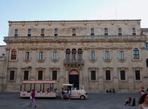 Lecce - tren turístico imagen de archivo libre de regalías Lecce - tren turístico imagen de archivo libre de regalías