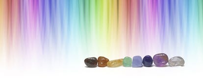 Leczniczy chakra kryształy i kolor strony internetowej leczniczy chodnikowiec obrazy stock Leczniczy chakra kryształy i kolor strony internetowej leczniczy chodnikowiec obrazy stock