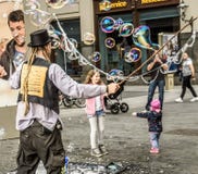Leipzig, Saxony Niemcy, Październik, - 21 2017: Uliczni artyści zarabiają fotografia royalty free Leipzig, Saxony Niemcy, Październik, - 21 2017: Uliczni artyści zarabiają fotografia royalty free