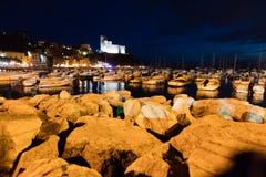 Lerici, de mening van Italië van haven royalty-vrije stock afbeeldingen Lerici, de mening van Italië van haven royalty-vrije stock afbeeldingen