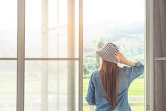 Les femmes détendent le week-end de vacances photo stock Les femmes détendent le week-end de vacances photo stock