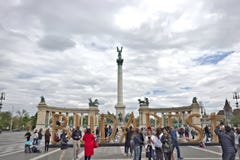 Les h?ros ajustent ? Budapest, Hongrie images libres de droits Les h?ros ajustent ? Budapest, Hongrie images libres de droits