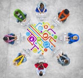 Leute-Social Networking-und Computernetzwerk-Konzepte lizenzfreie abbildung Leute-Social Networking-und Computernetzwerk-Konzepte lizenzfreie abbildung