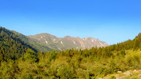 Lever de soleil dans Tessin dans les montagnes suisses photos libres de droits Lever de soleil dans Tessin dans les montagnes suisses photos libres de droits