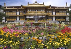 Lhasa - Tibet - Sommer-Palast des Dali Lama lizenzfreies stockbild Lhasa - Tibet - Sommer-Palast des Dali Lama lizenzfreies stockbild