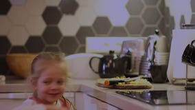 Flicka nästa dörr kön videor