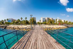 Limassol, Enaerios-Seeseite, Ansicht vom alten hölzernen Pier zypern Stockbild Limassol, Enaerios-Seeseite, Ansicht vom alten hölzernen Pier zypern Stockbild